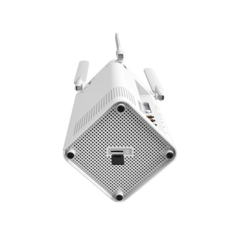 Router LTE NR1800X Router LTE NR1800X