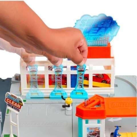 Zestaw Matchbox Prawdziwe Przygody Myjnia samochodowa Zestaw Matchbox Prawdziwe Przygody Myjnia samochodowa