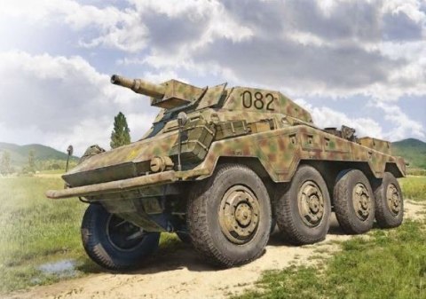 Model plastikowy Sd.Kfz. 234/3 1/35 Model plastikowy Sd.Kfz. 234/3 1/35