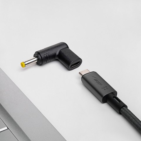 Adapter AK-ND-C04 4.0 X 1.7MM Wtyczka do zasilacza uniwersalnego USB-C / 4.0 X 1.7MM Adapter AK-ND-C04 4.0 X 1.7MM Wtyczka do zasilacza uniwersalnego USB-C / 4.0 X 1.7MM