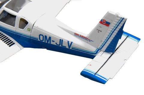 Model plastikowy ZLIN Z-42M