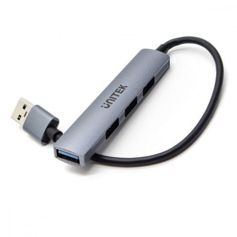 Hub USB-A; 3x USB-A 2.0; 1x USB-A 5 Gbps Aluminiowy Hub USB-A; 3x USB-A 2.0; 1x USB-A 5 Gbps Aluminiowy