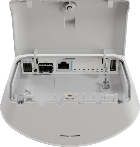 MIKROTIK mANTBox ax 15s L22UGS-5HaxD2HaxD-15S