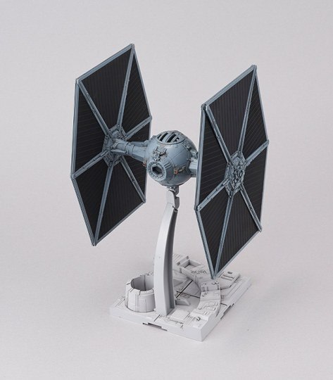 Model plastikowy Star Wars TIE Fighter Model plastikowy Star Wars TIE Fighter