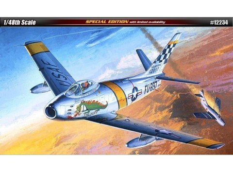 Model plastikowy U.S. Air Force F-86F THE HUFF 1/48 Model plastikowy U.S. Air Force F-86F THE HUFF 1/48