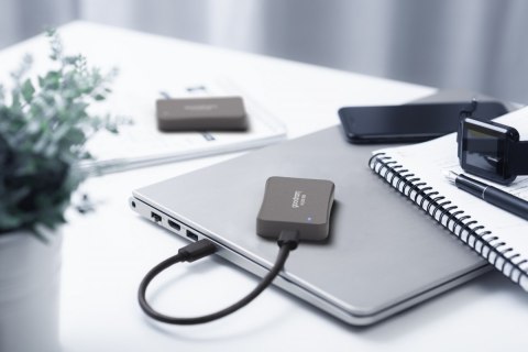 Dysk SSD HL200 1TB USB-C 3.2 Gen2 Dysk SSD HL200 1TB USB-C 3.2 Gen2