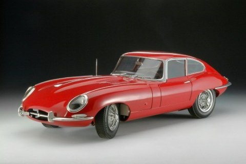 Model plastikowy Samochód Jaguar E Type 1/8 Model plastikowy Samochód Jaguar E Type 1/8