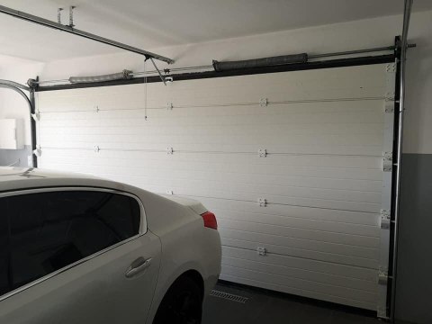 Brama garażowa segmentowa Jarmex z napędem DEA (Wymiar: 2260x3000mm)