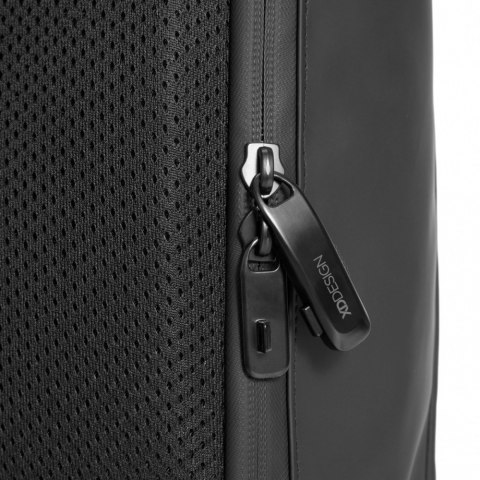 PLECAK URBAN FLAP-TOP BLACK PLECAK URBAN FLAP-TOP BLACK