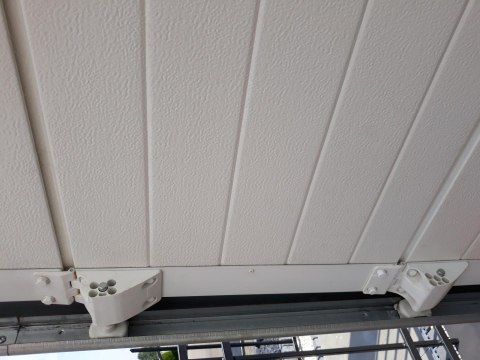 Brama garażowa segmentowa Jarmex z napędem DEA (Wymiar: 2150x2500mm)