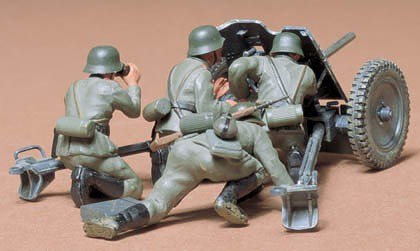 Model plastikowy German 37 mm Anti-tank Gun Model plastikowy German 37 mm Anti-tank Gun