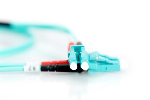 Patch cord światłowodowy FO LC-LC MM 50/125 OM3 duplex LSOH 5m Patch cord światłowodowy FO LC-LC MM 50/125 OM3 duplex LSOH 5m