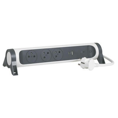 Przedłużacz ochr. 3x2PZ +USB A/C 1,5m Przedłużacz ochr. 3x2PZ +USB A/C 1,5m