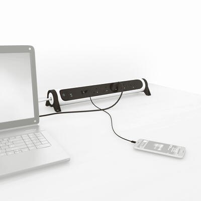 Przedłużacz ochronny 5x2PZ +USB A/C 1,5m biało-czarny Przedłużacz ochronny 5x2PZ +USB A/C 1,5m biało-czarny