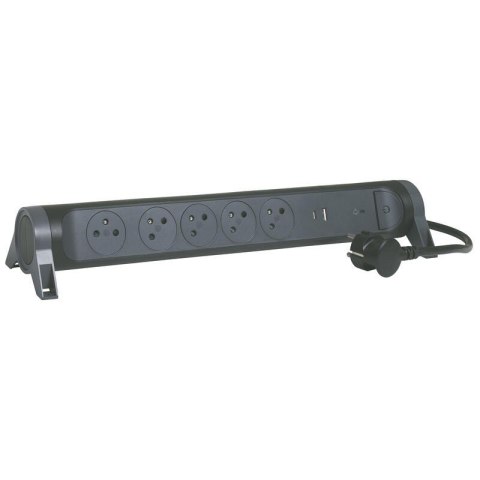 Przedłużacz 5x2PZ +USB A/C 1,5m czarny Przedłużacz 5x2PZ +USB A/C 1,5m czarny