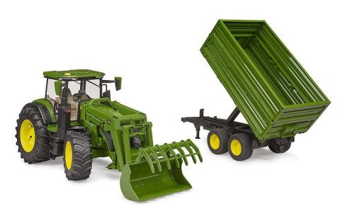 Traktor John Deere 7R 350 z ładowaczem i przyczepą Traktor John Deere 7R 350 z ładowaczem i przyczepą